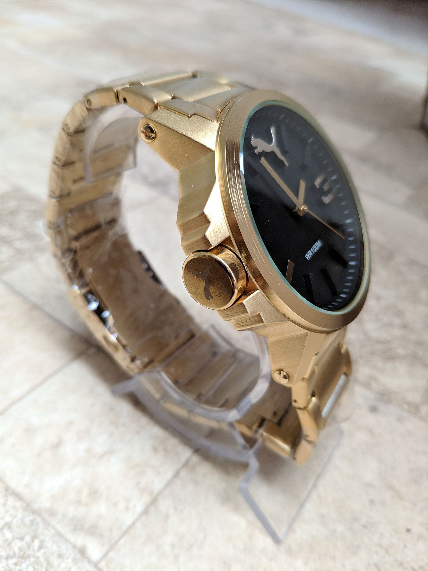 Relógio Dourado Acabamento Aço inoxidável a prova d'agua |Premium versão|